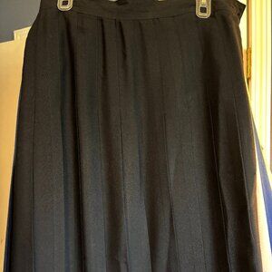Christian Cole Pleated Skirt - Womens 18/20 Black Elastic Waist